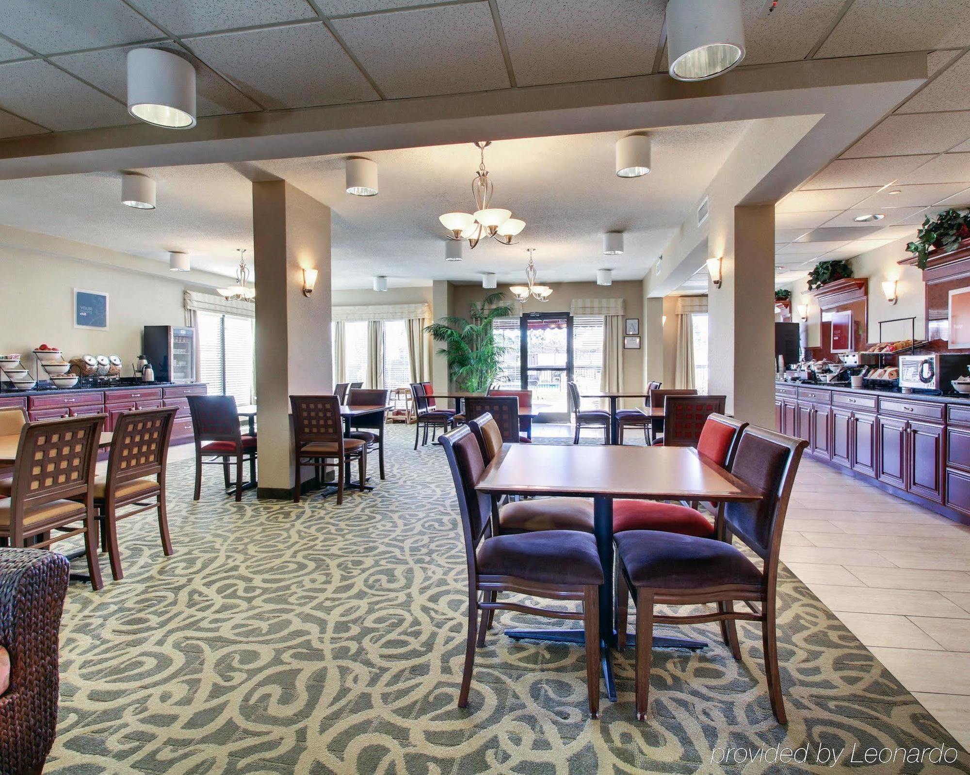 Comfort Pascagoula 3*